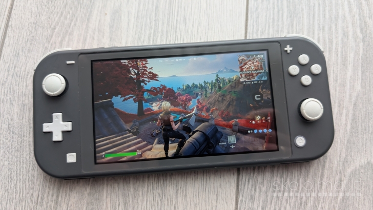 Nintendo Switch Lite 32GB + 12 žaidimų