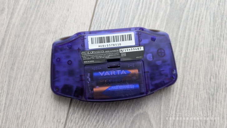 Nintendo Game Boy Advance AGB-001
