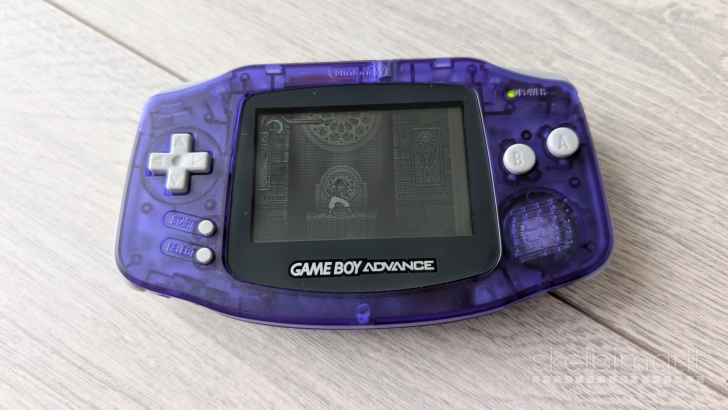 Nintendo Game Boy Advance AGB-001