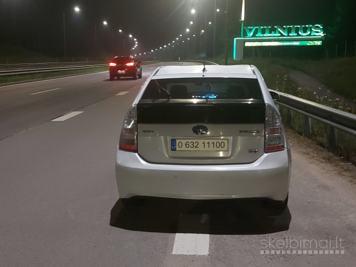 Пассажирские перевозки легковым автомобилем 24/7