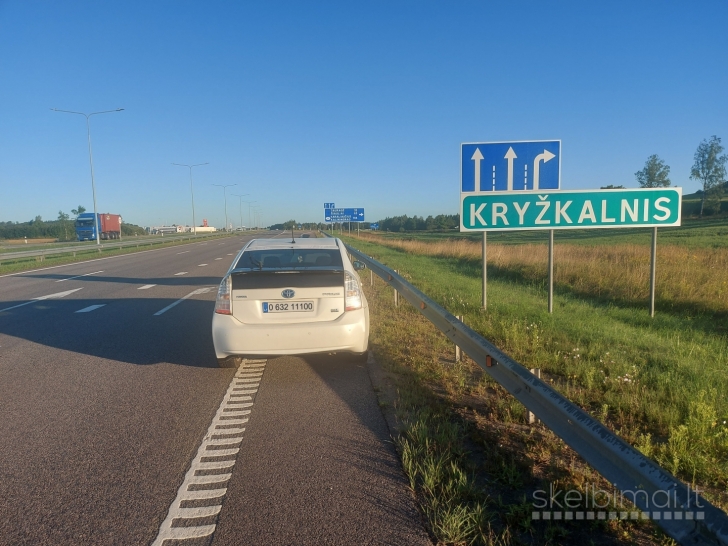 Пассажирские перевозки легковым автомобилем 24/7