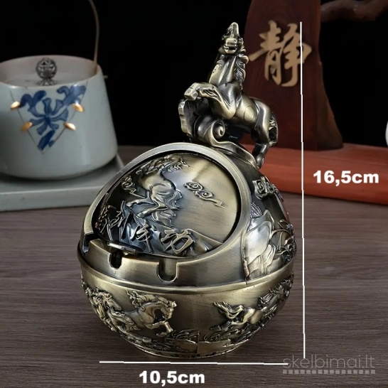 2026m.Kinų zodiako su Arklio dizainu peleninė