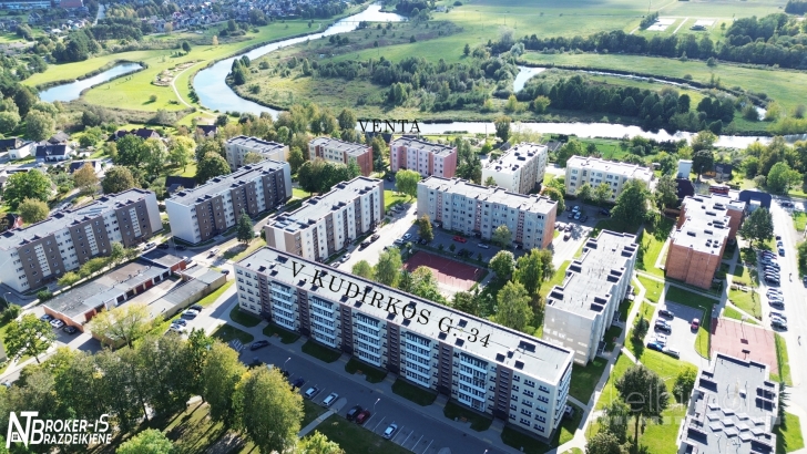 Puikus butas trečiame aukšte