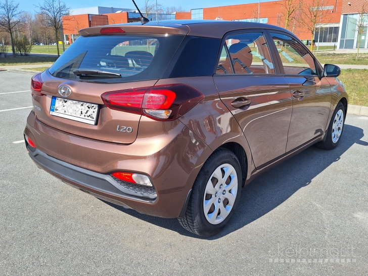 Hyundai i20 Active su garantija