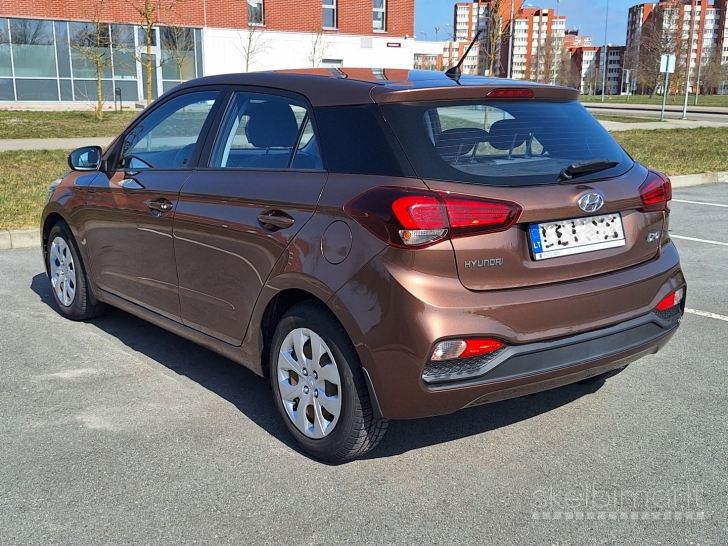 Hyundai i20 Active su garantija