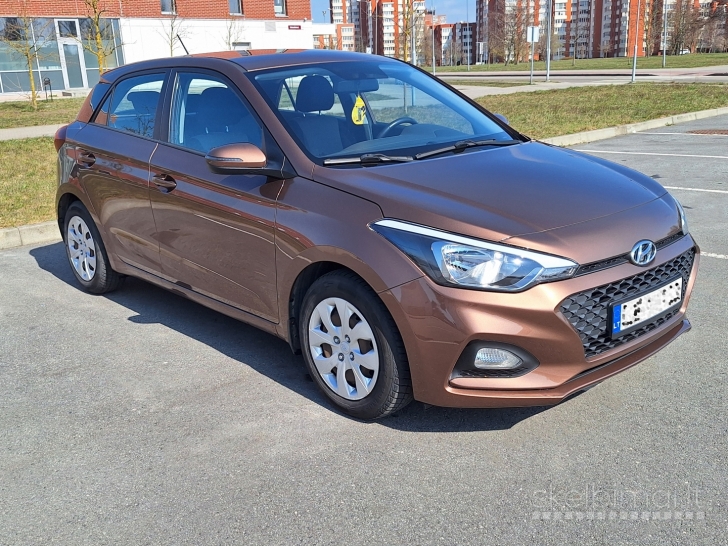Hyundai i20 Active su garantija
