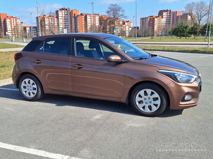 Hyundai i20 Active su garantija