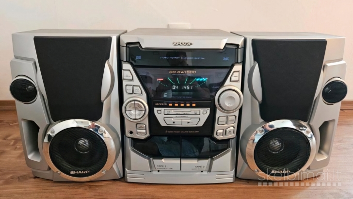 Muzikinis centras Sharp su kolonėlėmis 
