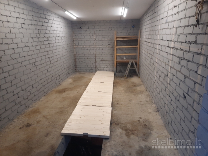 Atnaujinto GARAŽO su rūsiu NUOMA Chemijos 105, Kaunas. Tualetas, vanduo.