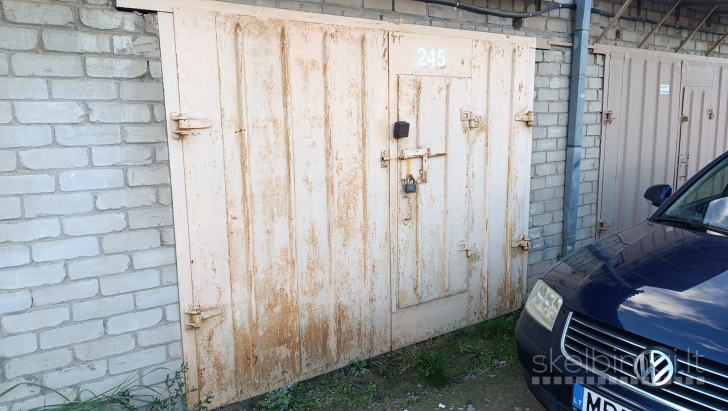 Ieškau, kas nudažytų metalines garažo duris