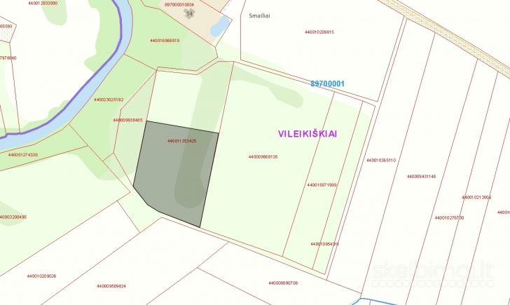 1,2 ha prie upės Smailiuose
