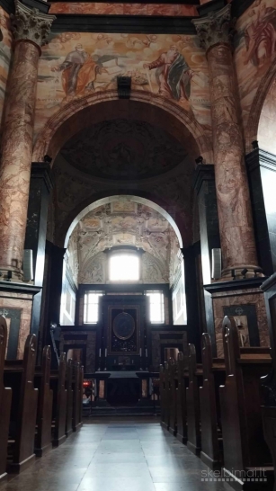 KELIONIŲ VADOVĖS PASLAUGOS