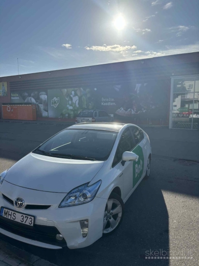 Ieškomi vairuotojai dirbti Bolt su įmonės automobiliu