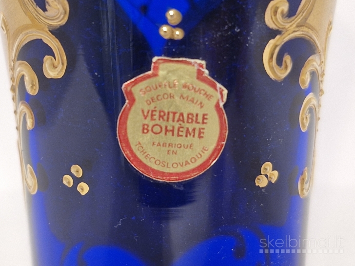 Bohemijos mėlyno stiklo vaza "Veritable Boheme" ~ 14cm.