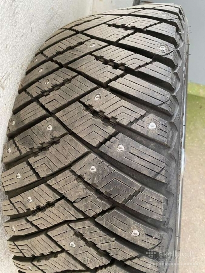 Parduodu geros Bukles Ziemines Padangas su Ratlankiais