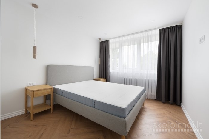 IKEA DVIGULĖ LOVA 