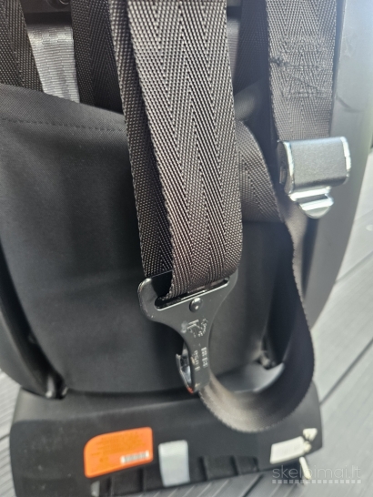 Britax Romer autokėdutė su isofix 15–36 kg ADVANSAFIX IV R Blue Marble 