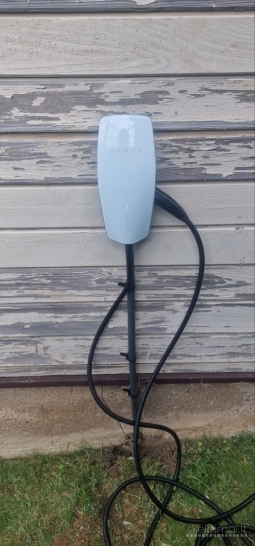 EV įkrovimo stotelių montavimas