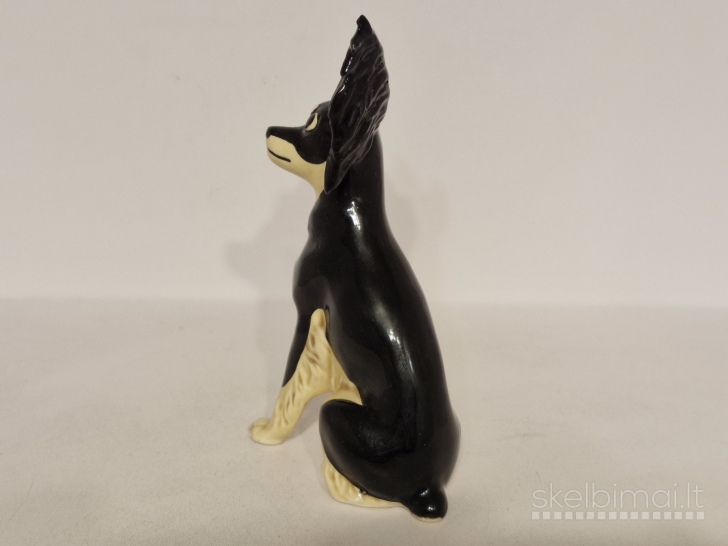 Porcelianinė figūrelė - šuniukas  toiterjeras ~ 13cm. Su žymėjimu
