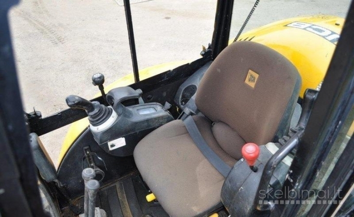JCB 8030 ZTS 3.2t MINI EXCAVATOR - 2013