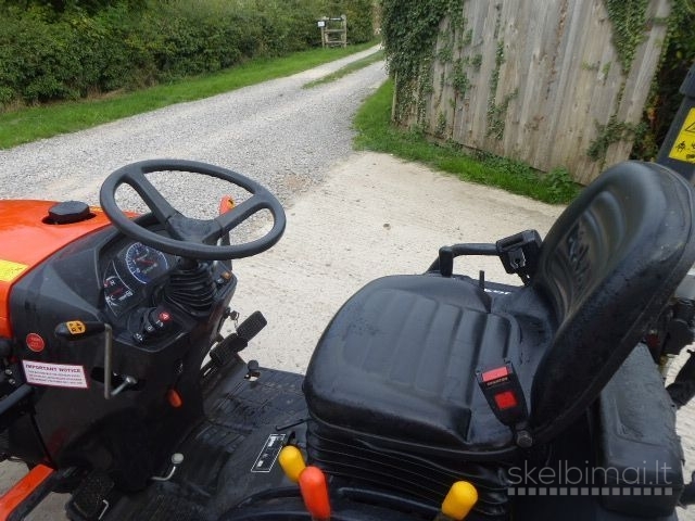 ūkio traktorius 2015 Kubota Β2650