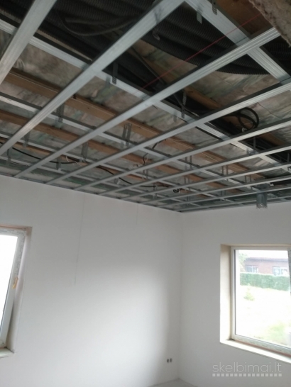 Gipso kartonas.Armstrong lubos