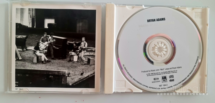 Bryan Adams