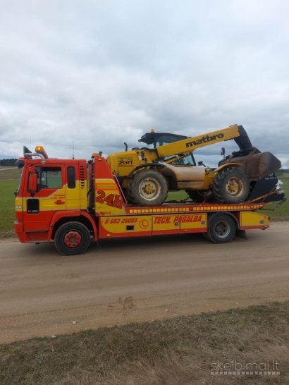 Krovinių pervezimas su kranu