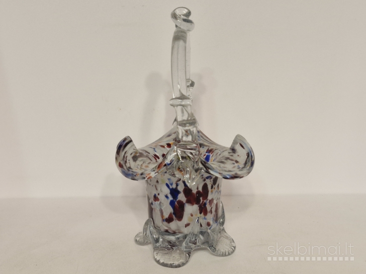 Rankų darbo Murano stiliaus stiklo krepšelis, apie 20cm.