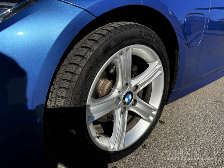 BMW 330e F30