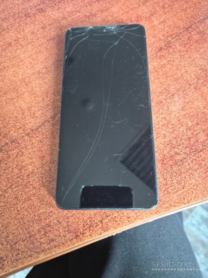 Parduodami mobilieji telefonai