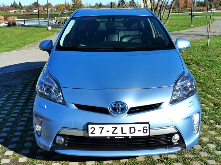 Toyota Prius III Plug In Hybrid