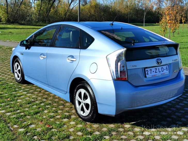 Toyota Prius III Plug In Hybrid