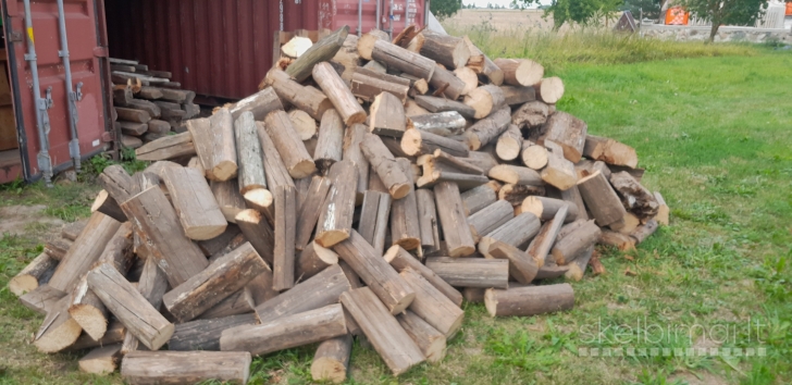 Parduodu sausas malkas – 100 Eur už priekabą arba 50 Eur atsiimant patiems!