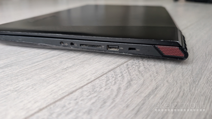 Lenovo Y50-70 / i7 4710hq / 8gb / Gtx 860m 4gb / 750GB HDD