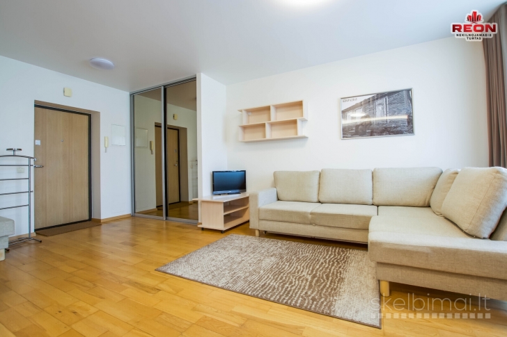 NUOMOJAMAS JAUKUS 1 KAMBARIO BUTAS ŽIRMŪNŲ G.!!!