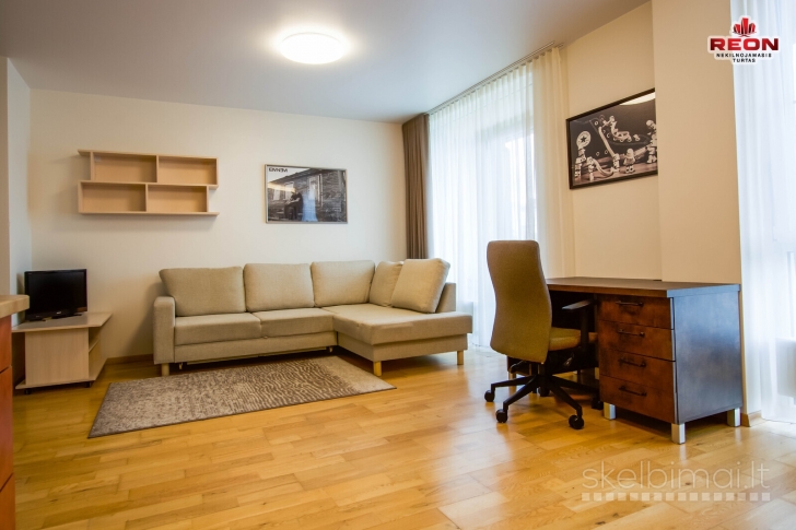 NUOMOJAMAS JAUKUS 1 KAMBARIO BUTAS ŽIRMŪNŲ G.!!!