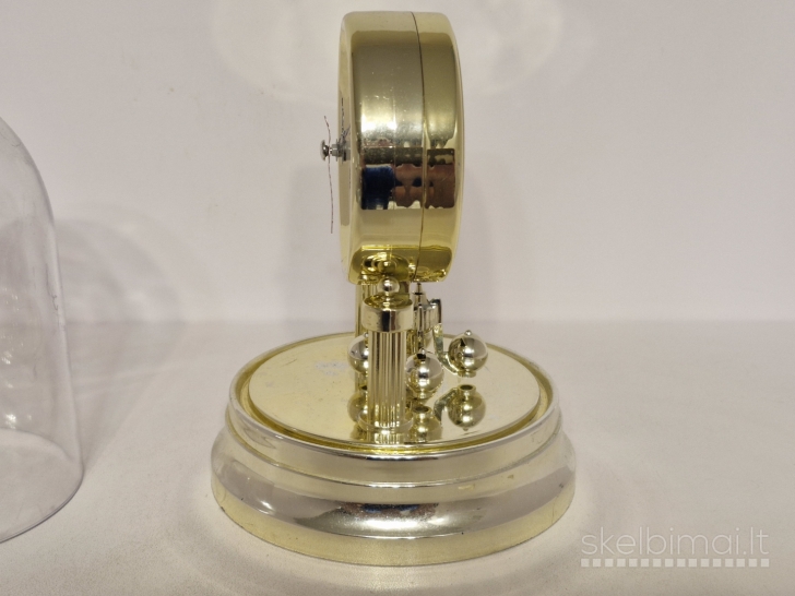Stalinis kvarcinis laikrodis su švytuokle ir kupolu apie 16cm.