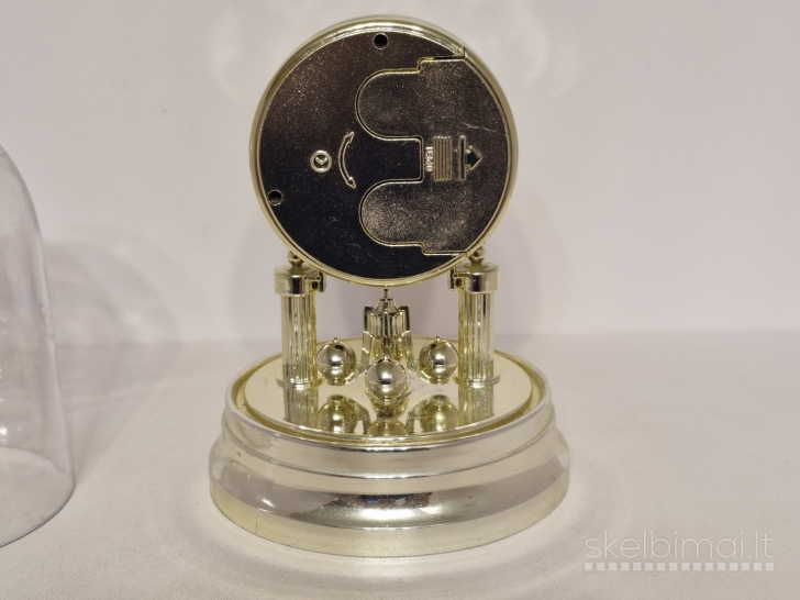 Stalinis kvarcinis laikrodis su švytuokle ir kupolu apie 16cm.