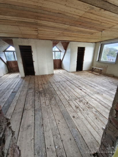 Pastatas Kretingos raj. Kurmaičių k. Mokyklos g.  Bendras plotas 1884,73 kv.m.