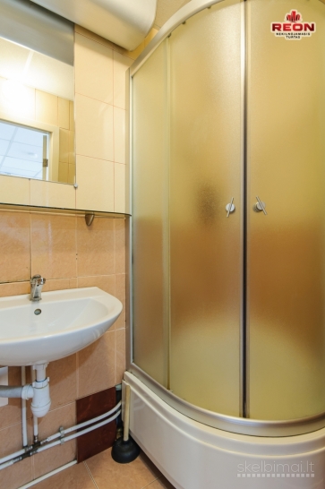 STUDIO TIPO BUTAS ŠNIPIŠKĖSE, KALVARIJŲ GATVĖJE, ŠALIA TURGAUS.