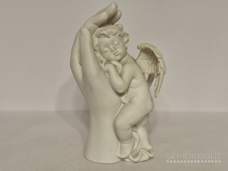 Skulptūrelė "Miegantis angelas rankoje" - balta dekoracija
