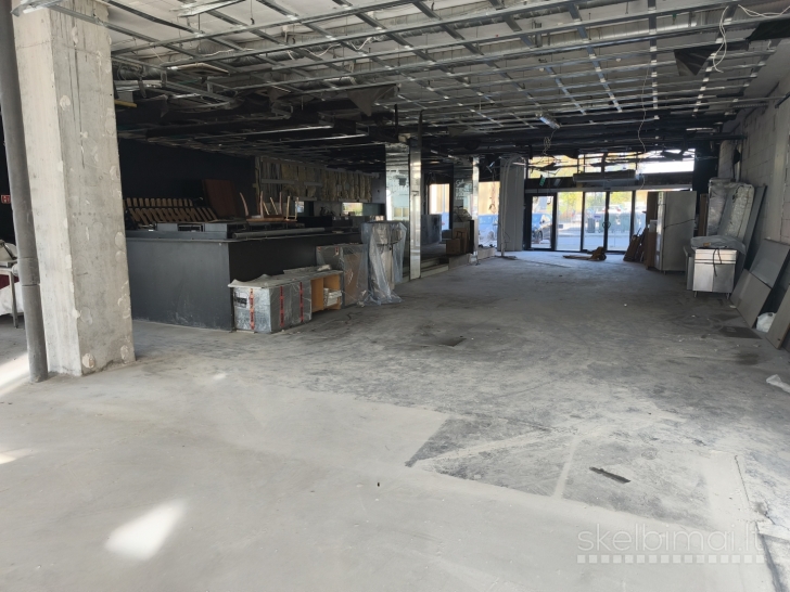 Išnuomojamos 160 kv.m. Naujoji Uosto g. Pirmame aukšte