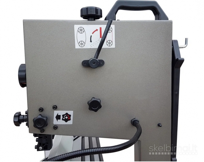 Juostinės staklės medžiui