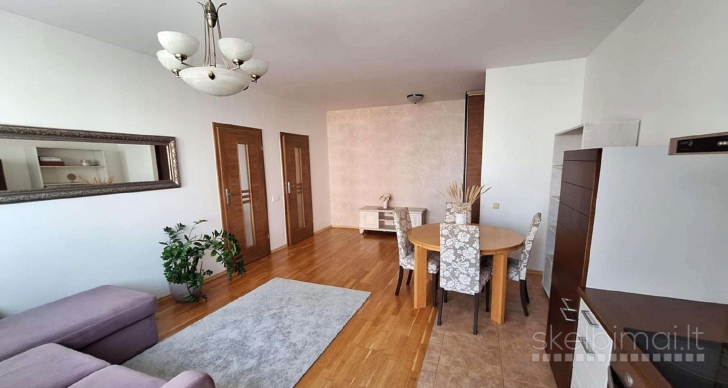 PARDUODAMAS JAUKUS 2 KAMBARIŲ BUTAS DRAGŪNŲ KVARTALE, KLAIPĖDOJE