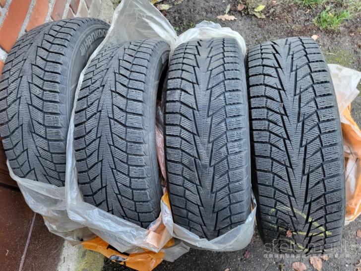 Hankook winter i cept iz2