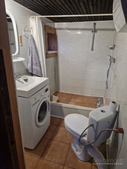 Išnuomojamas medinis namas 7 km nuo Trakų 