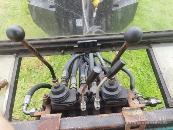 Parduodu varomą miško priekabą 