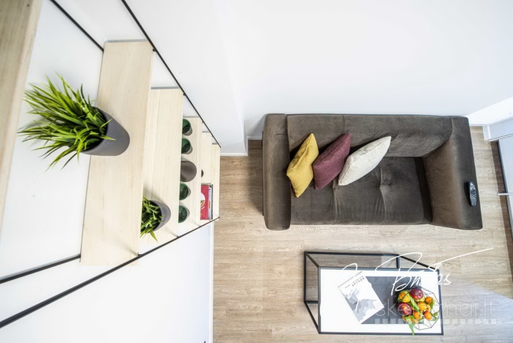 PARDUODAMAS PILNAI ĮRENGTAS BUTAS ŽALIAKALNYJE, KALNIEČIŲ G.