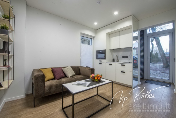 PARDUODAMAS PILNAI ĮRENGTAS BUTAS ŽALIAKALNYJE, KALNIEČIŲ G.